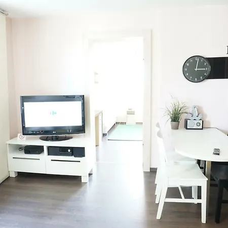 Home3city Plaza Διαμέρισμα *